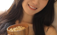 玩异少妇一区二区A片